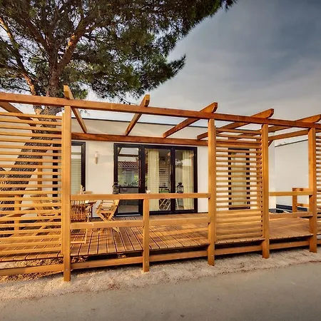 База отдыха Mediteran Travel Mobile Homes Solaris Бродарица