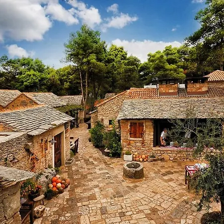 Mediteran Travel Mobile Homes Solaris Бродарица