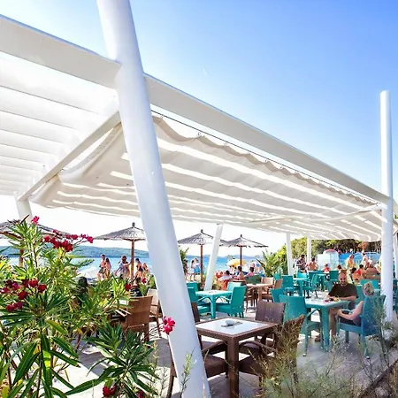 База отдыха Mediteran Travel Mobile Homes Solaris Бродарица